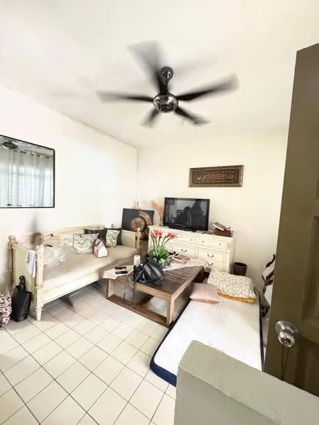 2-storey Terraced House for Sale in Taman Setia Indah (Tebrau) - Annly Liew - Living Room - PropertyGuru.com.my