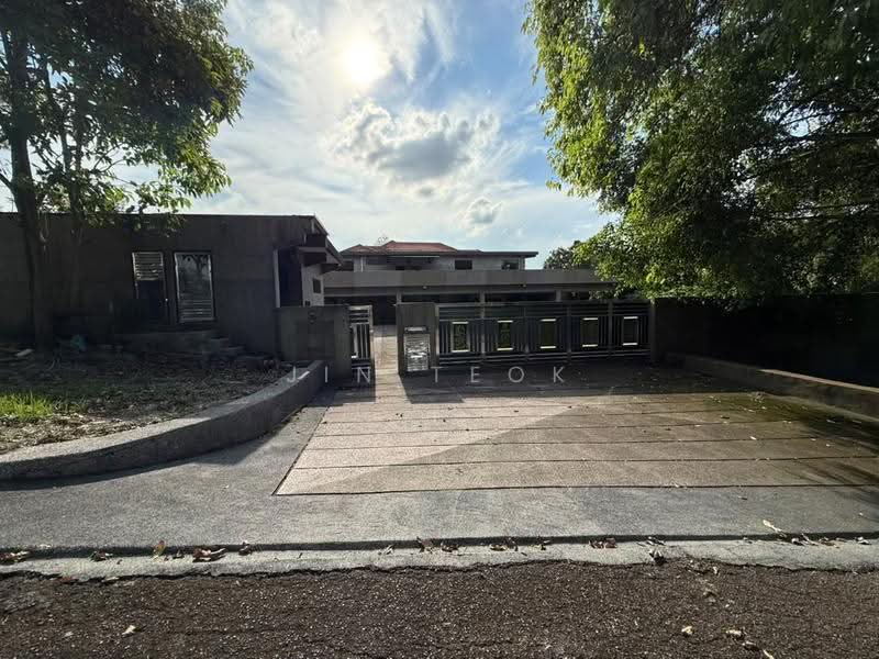 Bungalow House for Sale in Leisure Farm (Gelang Patah) - Jin Teok - Exterior - PropertyGuru.com.my