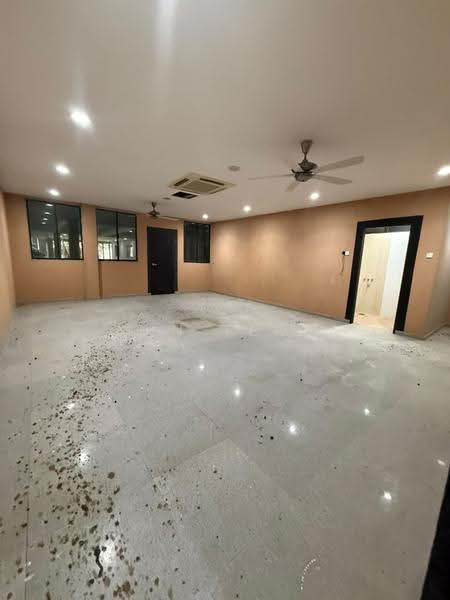 Bungalow House for Sale in Leisure Farm (Gelang Patah) - Jin Teok - Interior - PropertyGuru.com.my