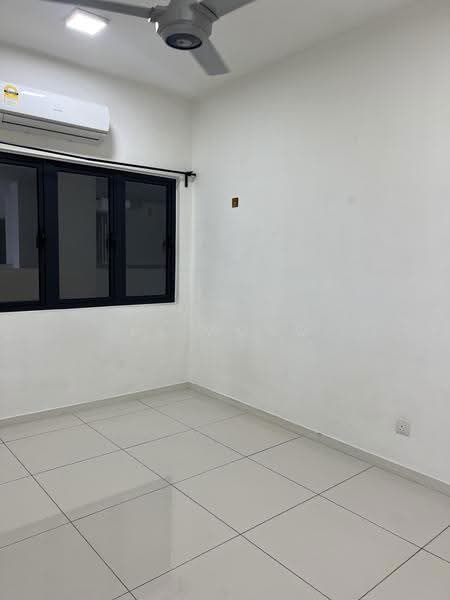 Service Residence for Sale at Emira Residence - HL Wong - Interior - PropertyGuru.com.my