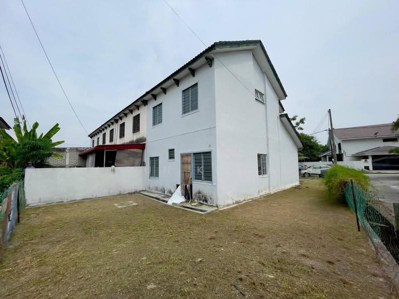 Rumah Teres 2-Tingkat untuk Dijual di Bandar Puncak Alam (Puncak Alam) - Amirun Kinanah - Exterior - PropertyGuru.com.my