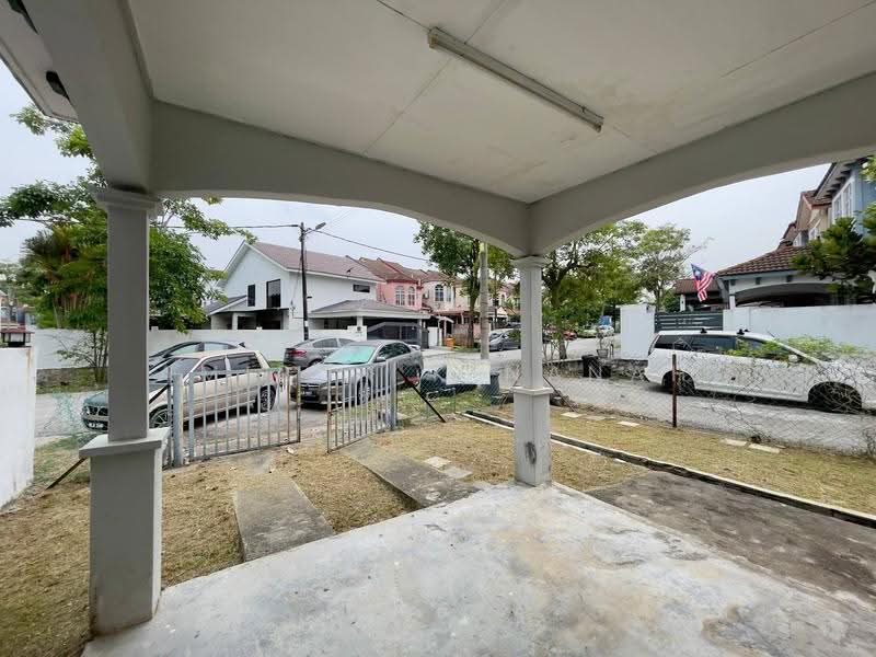 Rumah Teres 2-Tingkat untuk Dijual di Bandar Puncak Alam (Puncak Alam) - Amirun Kinanah - Exterior - PropertyGuru.com.my