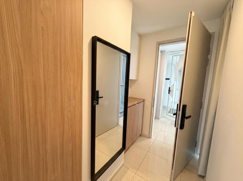 Kondominium untuk Dijual di Inwood Residences - Terry Law - Entrance - PropertyGuru.com.my