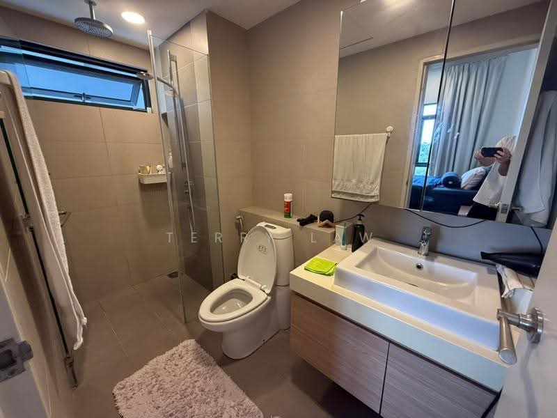 Kondominium untuk Dijual di Inwood Residences - Terry Law - Bathroom - PropertyGuru.com.my