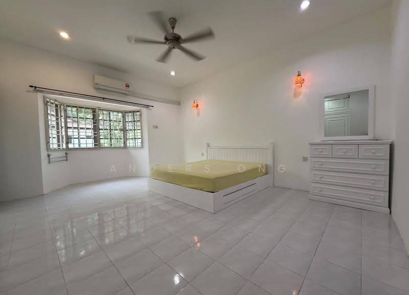2-storey Terraced House for Sale in Teluk Kumbar (Penang) - Anders Ong - PropertyGuru.com.my