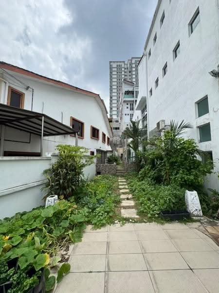 Semi-Detached House for Rent in Taman Bukit Cheras (Cheras) - Bonie Tan - PropertyGuru.com.my