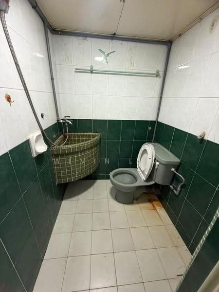Flat for Sale at Taman Daya - Jalan Bertam 1, 10 and 16 - Alvin Lim - Bathroom - PropertyGuru.com.my