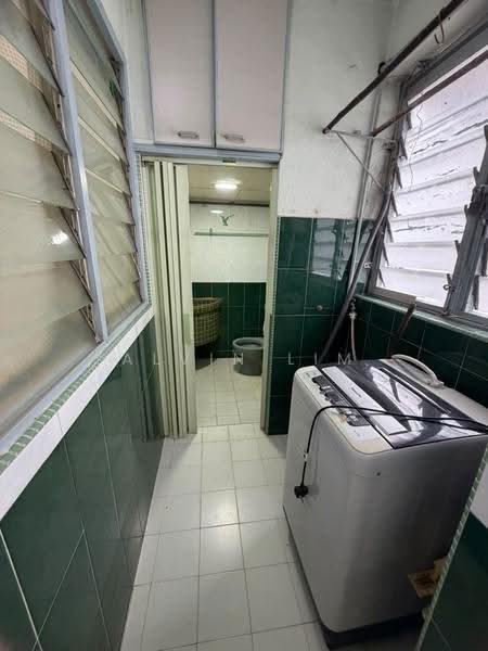 Flat for Sale at Taman Daya - Jalan Bertam 1, 10 and 16 - Alvin Lim - Bathroom - PropertyGuru.com.my
