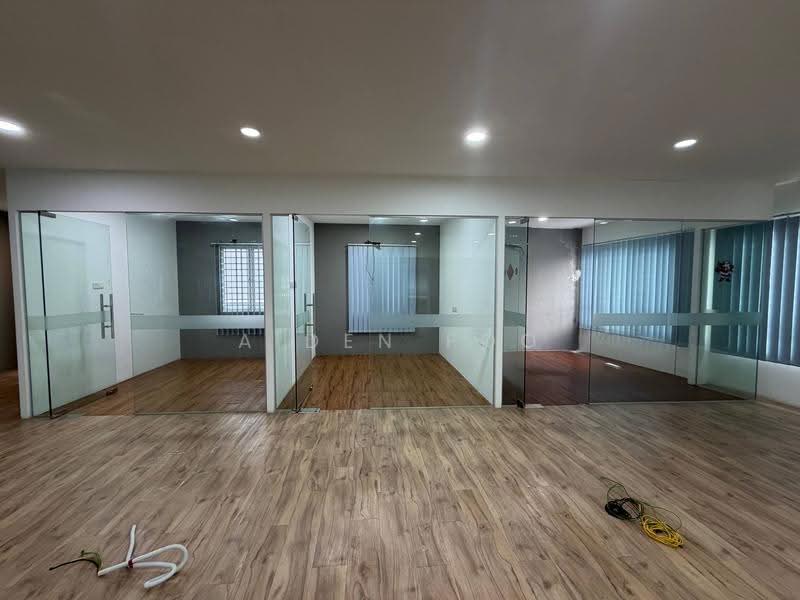 Kedai / Pejabat untuk Disewa di Bandar Puteri Puchong (Puchong) - Aiden Foo - Interior - PropertyGuru.com.my