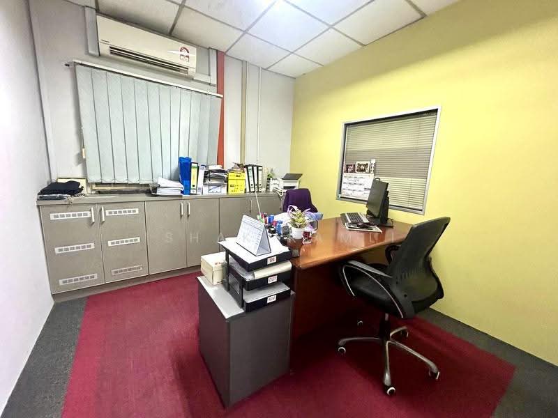 Kilang untuk Dijual di Bandar Baru Sungai Buloh (Sungai Buloh) - Ishak Ramli - Study - PropertyGuru.com.my