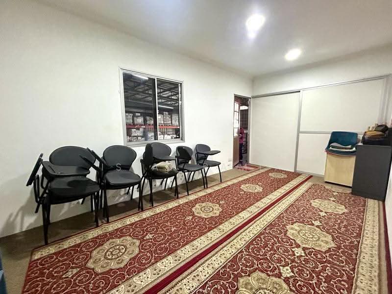 Kilang untuk Dijual di Bandar Baru Sungai Buloh (Sungai Buloh) - Ishak Ramli - Study - PropertyGuru.com.my