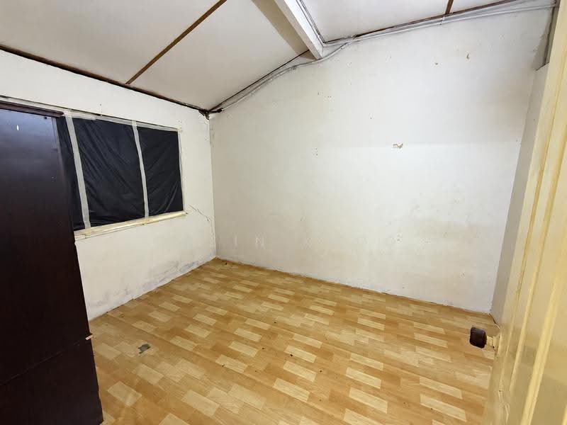 1-storey Terraced House for Sale in Sungai Siput (Perak) - Qazin Khoo - PropertyGuru.com.my