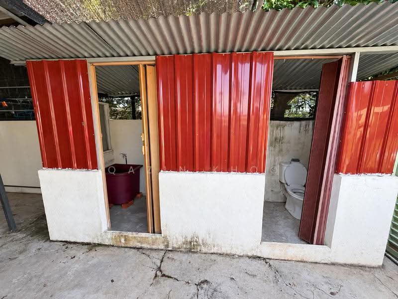 1-storey Terraced House for Sale in Sungai Siput (Perak) - Qazin Khoo - Bathroom - PropertyGuru.com.my