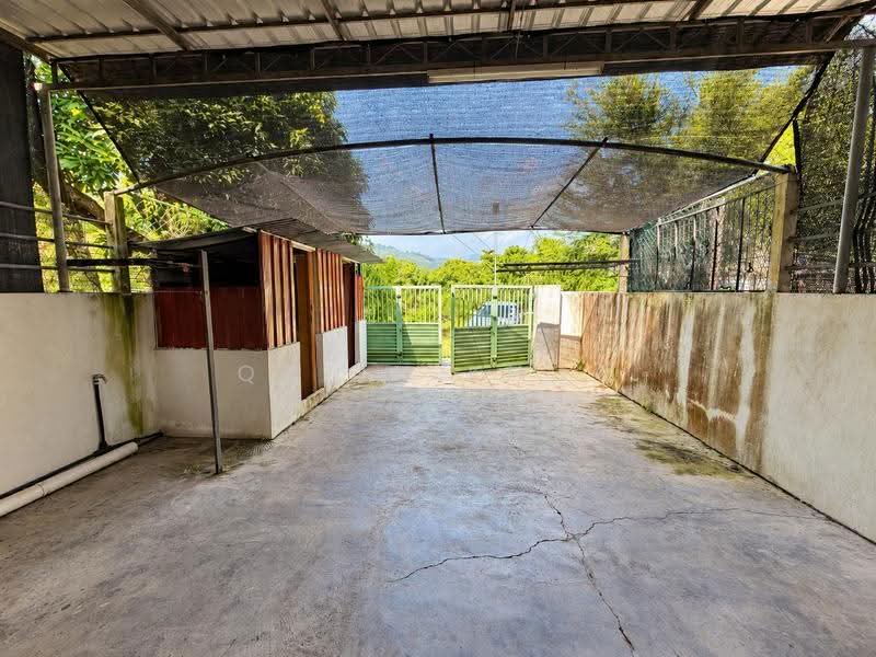 1-storey Terraced House for Sale in Sungai Siput (Perak) - Qazin Khoo - Exterior - PropertyGuru.com.my