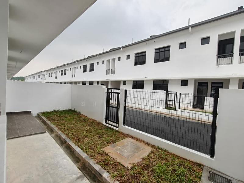 Terraced House for Sale in Johor Bahru (Johor) - Shishi . - Exterior - PropertyGuru.com.my