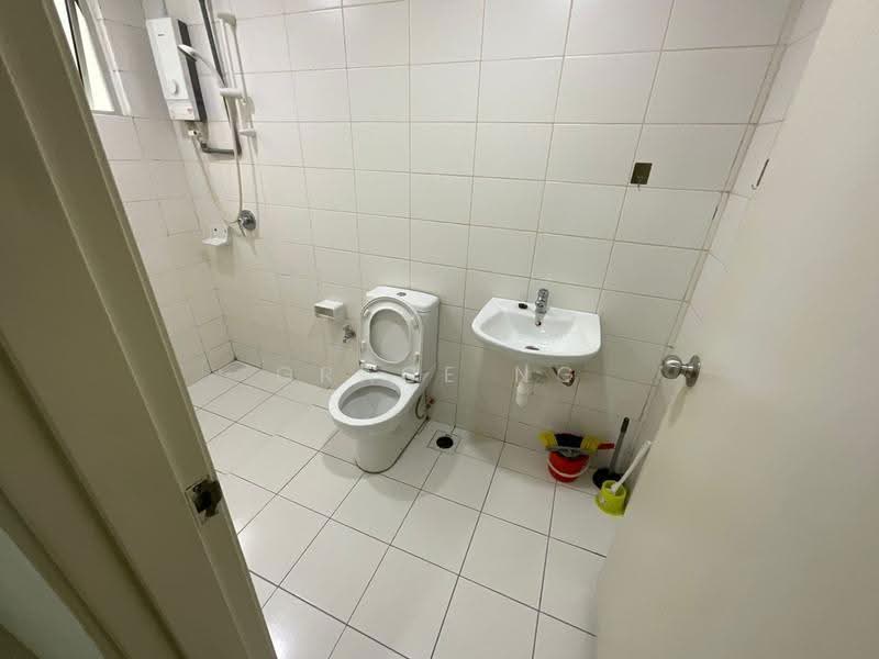 Service Residence for Sale at Greenfield Regency - Grace Ng - Bathroom - PropertyGuru.com.my