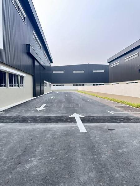 Semi-D Factory for Rent in Taman Sepang (Sepang) - Jonathan Yeoh - Exterior - PropertyGuru.com.my