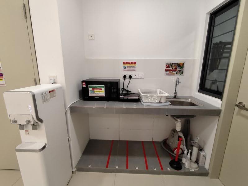 Kediaman Servis untuk Disewa di Seiring Residensi - JJ Lee - Kitchen - PropertyGuru.com.my