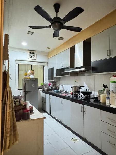 Cluster House for Sale in Johor Bahru (Johor) - Ken Liew - Kitchen - PropertyGuru.com.my