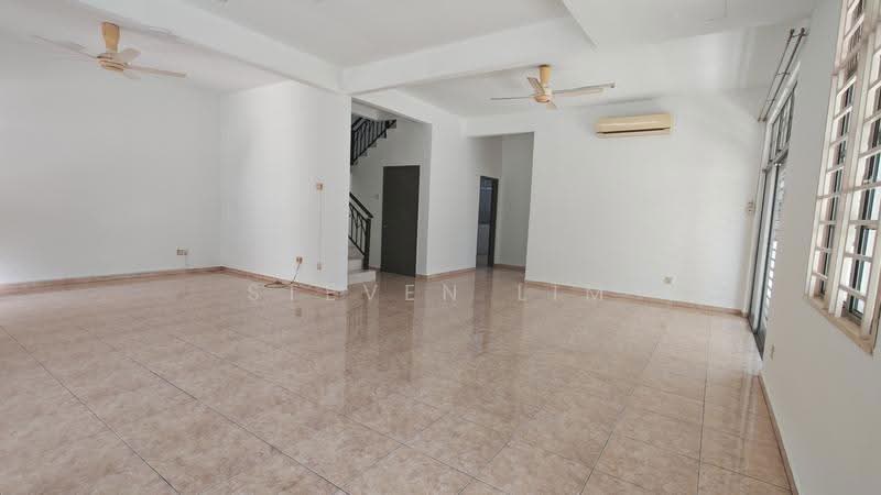 Semi-Detached House for Sale in Taman Cheng Setia (Cheng) - Steven Lim - Living Room - PropertyGuru.com.my