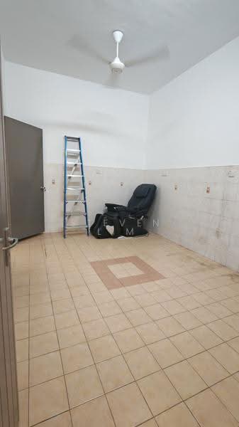 Semi-Detached House for Sale in Taman Cheng Setia (Cheng) - Steven Lim - Interior - PropertyGuru.com.my