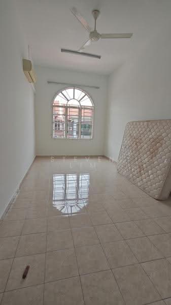 Semi-Detached House for Sale in Taman Cheng Setia (Cheng) - Steven Lim - Interior - PropertyGuru.com.my