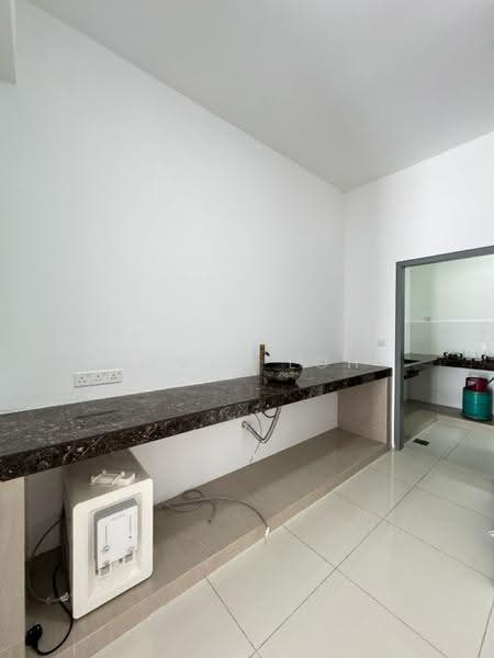 Rumah Teres untuk Dijual di Cyberjaya (Selangor) - Alvin Loh - Kitchen - PropertyGuru.com.my