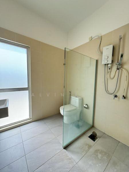 Rumah Teres untuk Dijual di Cyberjaya (Selangor) - Alvin Loh - Bathroom - PropertyGuru.com.my