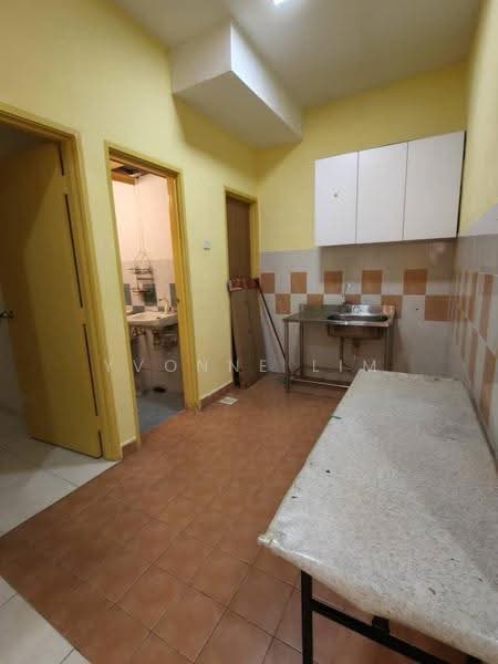 Service Residence for Sale at Nusa Bestari Shoplot Apartment - Yvonne Lim - Kitchen - PropertyGuru.com.my
