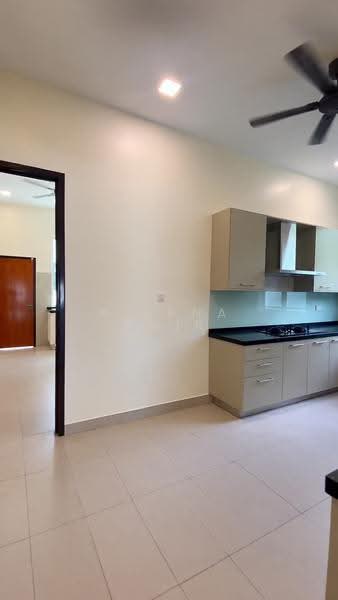 Bungalow House for Sale in Ukay Bistari (Ulu Kelang) - Allana Amir - Kitchen - PropertyGuru.com.my