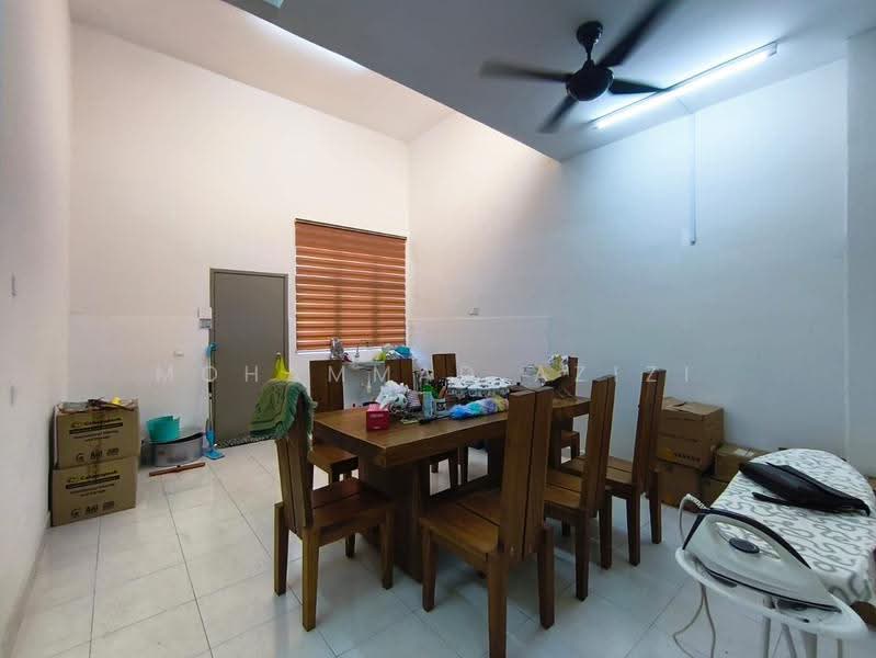 Semi-Detached House for Sale in Perumahan Pandan Perdana 2 (Kuantan) - Mohammad Azizi - PropertyGuru.com.my