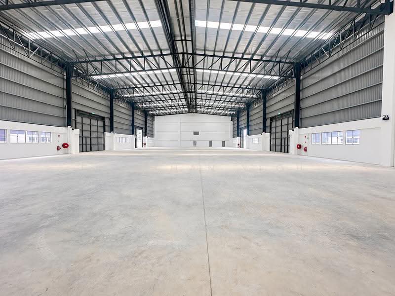 Semi-D Factory for Rent in Taman Sepang (Sepang) - Jonathan Yeoh - Exterior - PropertyGuru.com.my