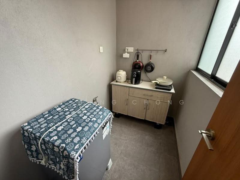Service Residence for Rent at The Grand Subang Jaya SS15 - Yu Heng Chong - Kitchen - PropertyGuru.com.my