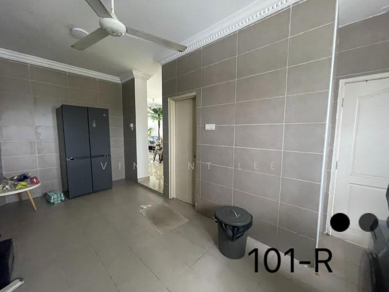 Rumah Teres 3-Tingkat untuk Dijual di Shah Alam (Selangor) - Vincent Lee - Kitchen - PropertyGuru.com.my