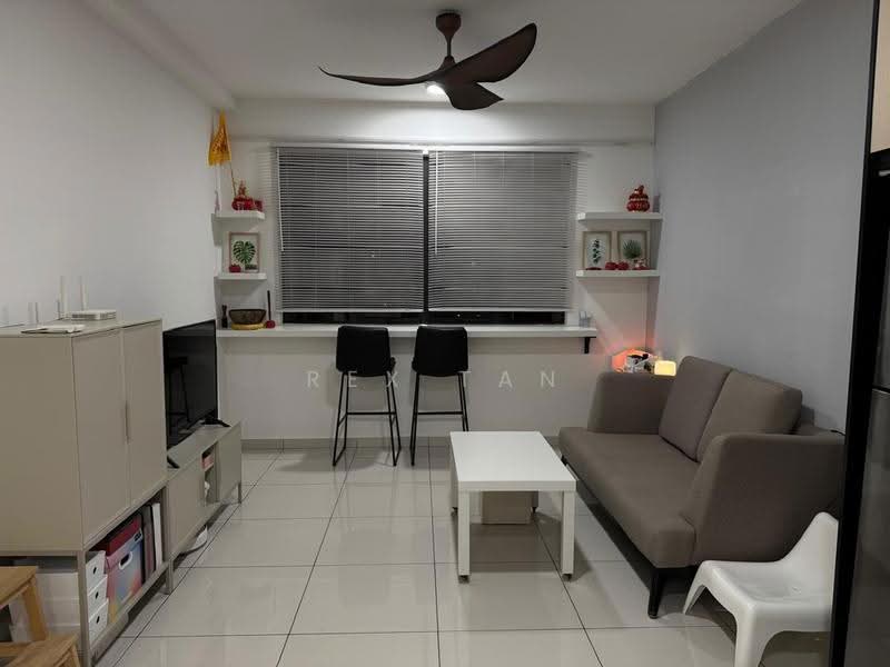 Kediaman Servis untuk Disewa di Damai Residence - Rex Tan - Living Room - PropertyGuru.com.my