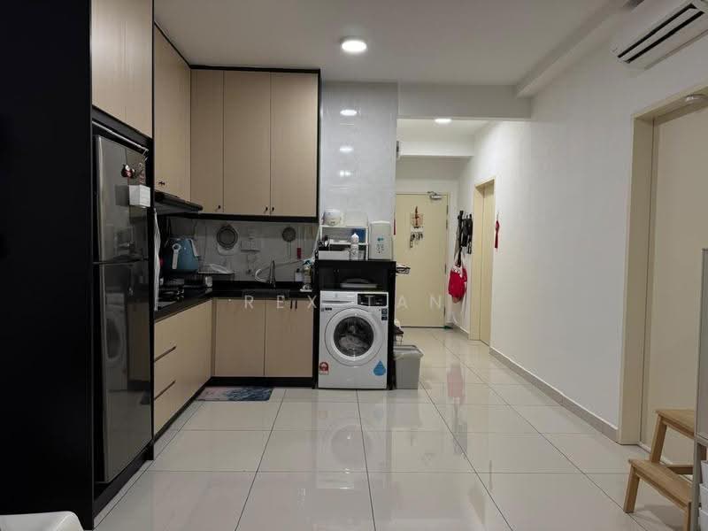 Kediaman Servis untuk Disewa di Damai Residence - Rex Tan - Kitchen - PropertyGuru.com.my