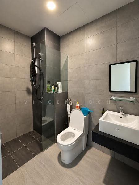 Kediaman Servis untuk Dijual di The Era @ Duta North - Vincent Goh - Bathroom - PropertyGuru.com.my
