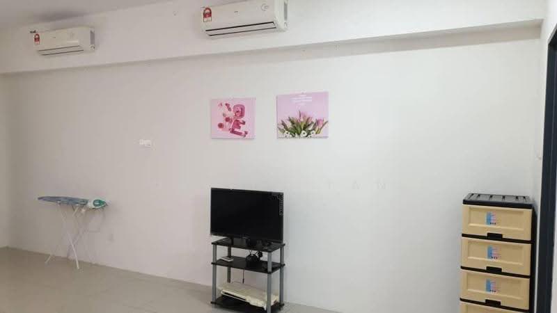 Kediaman Servis untuk Disewa di Menara Geno - Dalynn Tan - Living Room - PropertyGuru.com.my