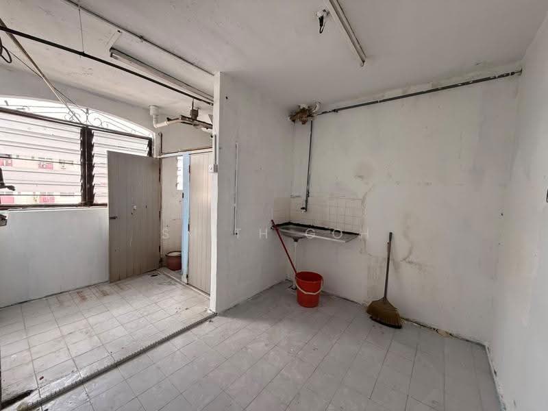 Flat for Sale at Taman Melor - Smith Goh - PropertyGuru.com.my