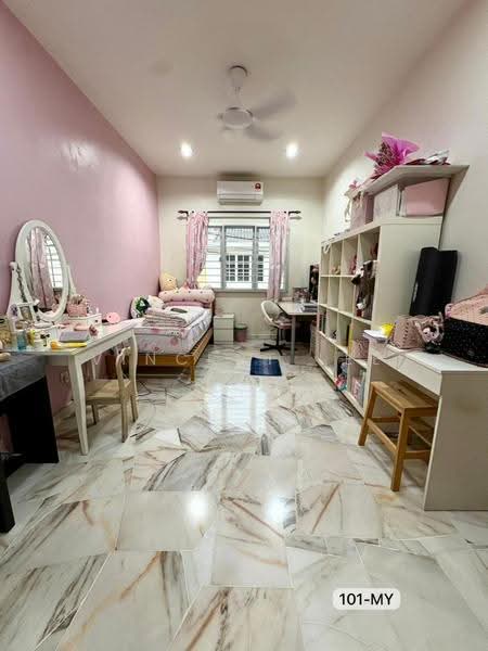Rumah Teres 2-Tingkat untuk Dijual di Taman Sentosa (Klang) - Vincent Lee - Bedroom - PropertyGuru.com.my