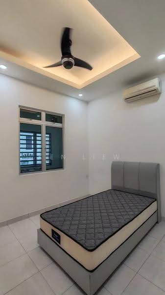 1-storey Terraced House for Rent in Bandar Indahpura (Kulai) - Ken Liew - Bedroom - PropertyGuru.com.my