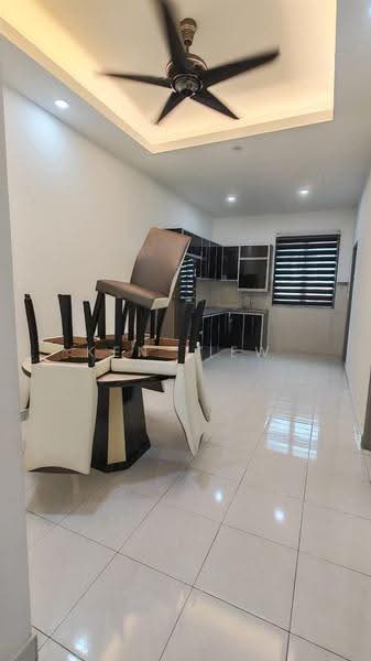 1-storey Terraced House for Rent in Bandar Indahpura (Kulai) - Ken Liew - Kitchen - PropertyGuru.com.my