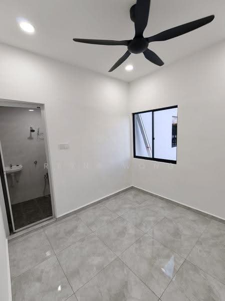 1-storey Terraced House for Sale in Skudai (Johor) - Reyna Wong - Bathroom - PropertyGuru.com.my