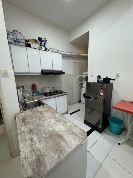 Service Residence for Rent at Skypod Residence - Jordan Low - Kitchen - PropertyGuru.com.my