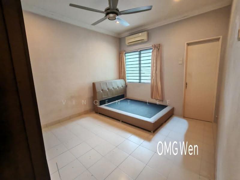 Rumah Teres 2-Tingkat untuk Dijual di Bandar Bukit Raja (Klang) - Vincent Lee - Bedroom - PropertyGuru.com.my