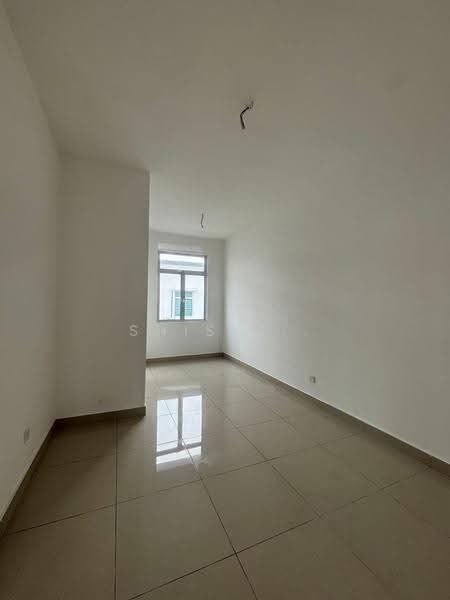 2-storey Terraced House for Sale in Bandar Indahpura (Kulai) - Shishi . - Interior - PropertyGuru.com.my
