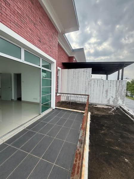 2-storey Terraced House for Sale in Bandar Indahpura (Kulai) - Shishi . - Exterior - PropertyGuru.com.my