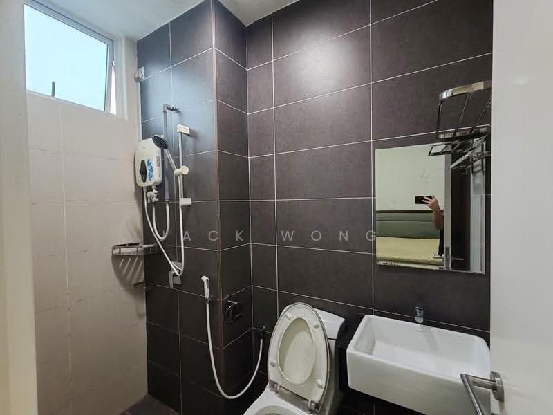 Kediaman Servis untuk Dijual di Sky Habitat - Jack Wong - Bathroom - PropertyGuru.com.my