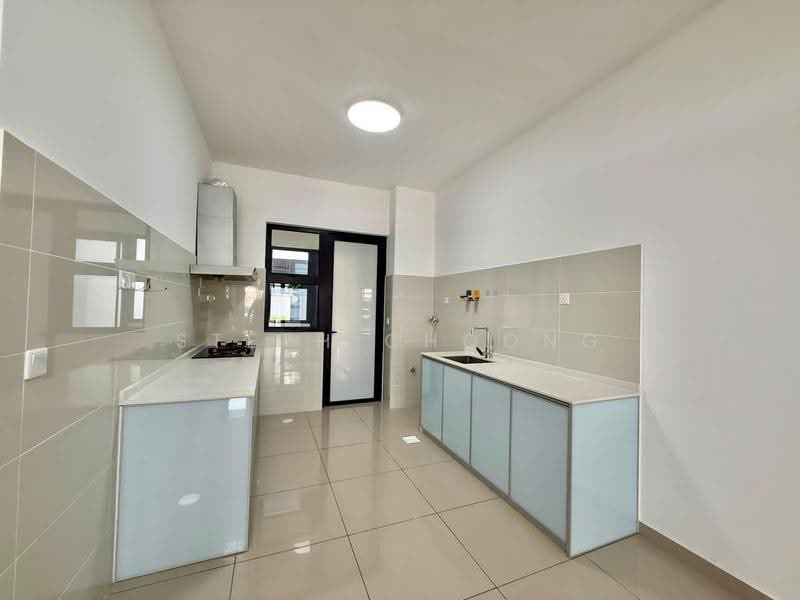 Rumah Teres 2-Tingkat untuk Disewa di Iskandar Puteri (Nusajaya) (Johor) - Steph Choong - Kitchen - PropertyGuru.com.my