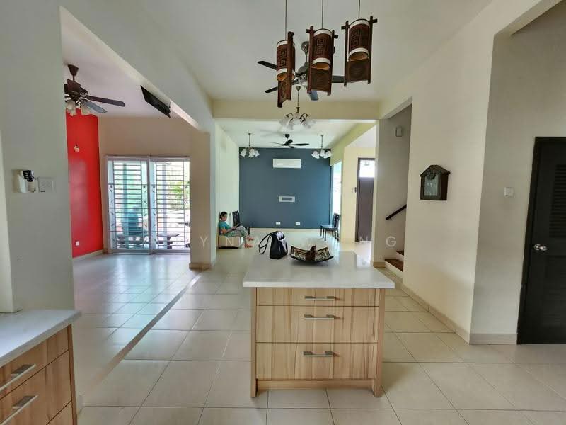 Semi-Detached House for Sale in Johor Bahru (Johor) - Reyna Wong - Living Room - PropertyGuru.com.my